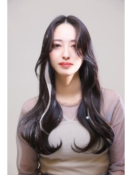 キング 心斎橋店(K!ng) ハイライトカラーミルクティーベージュレイヤーカット