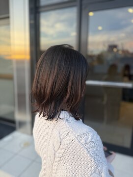 ヌック(NEuk.) 外ハネ×フワッと