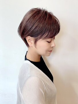 エトワ(ETOWA) 耳掛け透け感ショート×ナチュラルハイライト