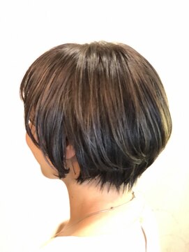 アウリィ(Aulii) 20代30代40代☆大人可愛い暗髮ナチュラル丸みボブ