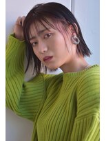 イースエモーション(ease et motion) 【ease et motion】ぷつっとボブ インナーカラー シースルー