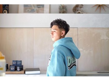 Ordinary BARBERSHOP【オーディナリー バーバーショップ】