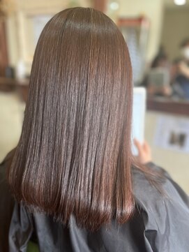 ラフ(RaF*) ブリーチなしカラー大人かわいいニュアンスカラー艶髪ストレート