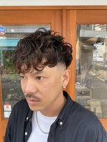 ヘアーラボ ハチ(HAIR LABO HACHI)&nbsp;スペインカール/マッシュパーマ/フェードスタイル