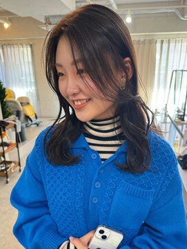 ニィ(2iee.) 韓国風艶髪