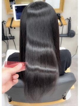 ソア フレア(soa FLEAR) 失敗しない縮毛矯正/-5歳の美髪へ