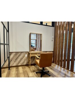 【池の内】リラックスして施術を受けられる半個室空間あり！お客様の髪のお悩みに寄り添うサロンです◇