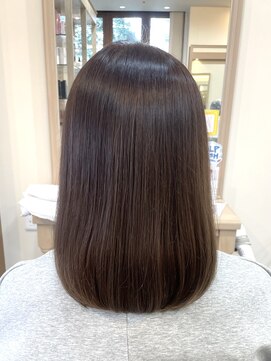 アルターリール(aL ter Rire) 黒髪/ボブルフ/ネビージュ/小顔/ワンレン/中村郁未