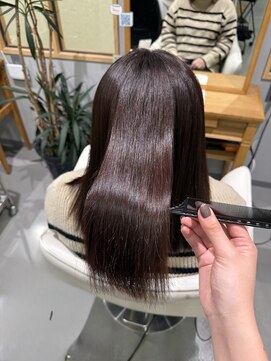 ファム 楽々園店(femme) 酸性縮毛矯正