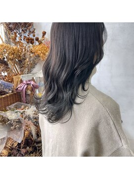 ミント(mint) 赤み除去！透明感オリーブグレー！