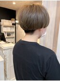 福山市美容師求人スタッフ募集中ショートヘア小顔補正立体カット