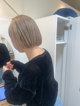 シアエミュー 新越谷店(SHEER emu) ◆垢抜けぱつっとボブとハイミルクティー◎