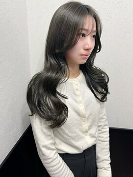 ラグナ(LAGUNA) オリーブグレージュ/ロング/ブリーチなし/艶髪