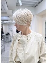 ボンズサロン 麻布十番 パティオ通り店(BONDZSALON)&nbsp;ショートカット×ホワイトブロンド【麻布十番駅/六本木】