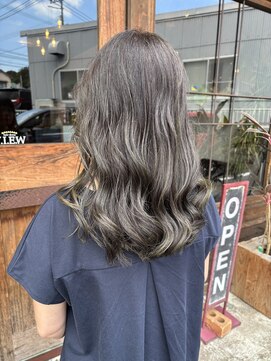 ヘアードレスビュー(hair dress V.I.E.W) オリーブカラー
