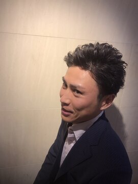 ヒロギンザ 浜松町店(HIRO GINZA) ツーブロックビジネスショートレイヤーかき上げコンマヘア