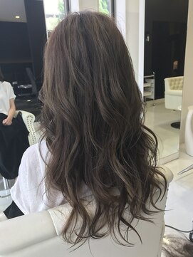 サローネデ アグスティナ バイ サンバンチ(salones de agustina by sanbanchi) ロング