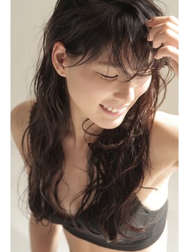 パティオンツー(PATIONN2) 憧れのレイヤー☆セミウエットのウェーブパーマ♪by岡田泰宜青山