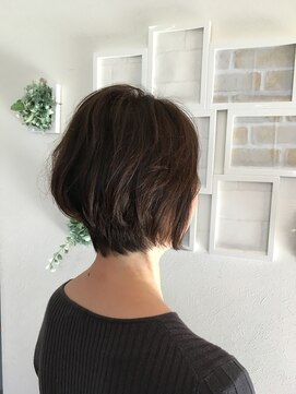 ヘアーアンドネイルフォレスト(Hair&Nail FOREST.) 大人フェミニンショートボブ