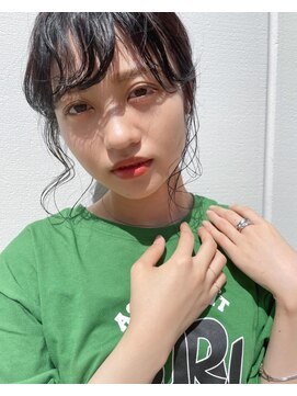 ユーリ(JUURI) アップスタイル / ヘアアレンジ / 地毛風カラー / ミディアム