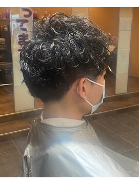 アイコニック 日進梅森台店(ICONIQ) メンズカット×パーマ