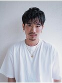 黒髪おしゃれボウズ短髪ソフトモヒカンスキンフェードカット
