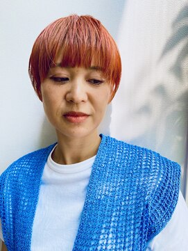 ビューティブロー ビービー(Beauty Blow B.B) ピンクアプリコットマッシュショートダブルカラーデザインカラー