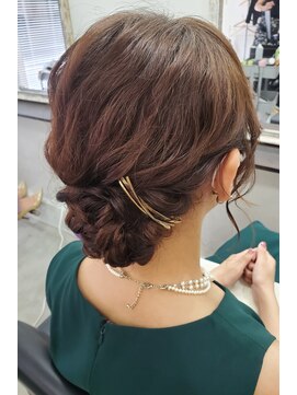 セット バイ エムビューティー(Set by M.beauty) アップスタイル