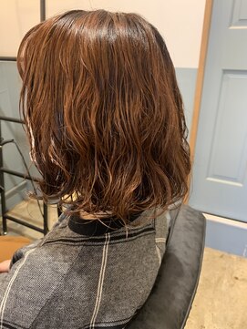 ルースヘアー(luz hair) カジュアルなオレンジカラーパーマ