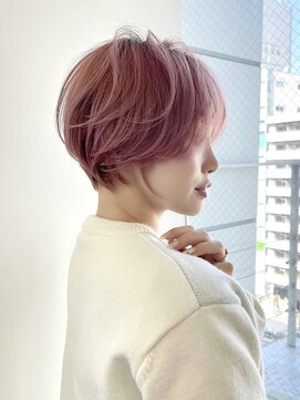 イヴォークトーキョーオーサカ(EVOKE TOKYO osaka) 耳かけ 丸み もみれげ ピンク カラー ブリーチ 可愛い おしゃれ