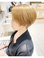 アルクバイネオリーブ 荻窪店(arc by neolive) 白髪ぼかしハイトーンハンサムショート