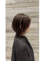 アース 明石店(EARTH) 30代40代ブリーチミルクティー伸ばしかけミディアムウルフ