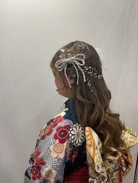 美容室 メザミー MESAMIES 成人式◎華やかなダウンスタイル