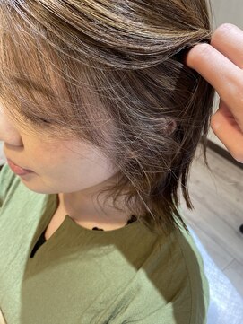 リブラン バイ ルッカ(Liburan by Lucca) 6月白髪ぼかし