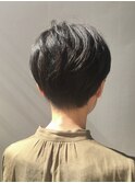 ショートカット前髪ありソフト刈り上げ30代40代50代