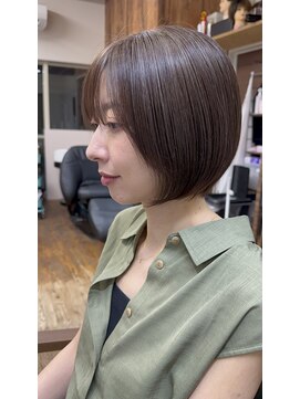 エゴイスト(EGOIS&) 魅せるグレイヘア 白髪率が10%