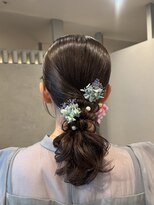 サリーワンフォーワン(Sally 141)&nbsp;タイトなローポニー