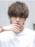 小久保styleフェザーパーマグレーブルーカラー刈り上げショート