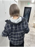 グレージュ/レイヤーボブ