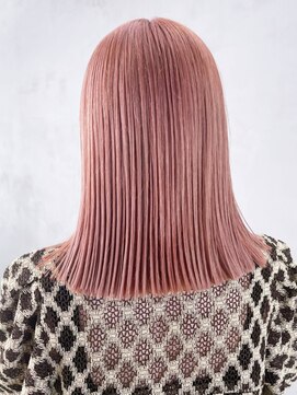 シオン(shion) 美髪ハイトーンミディアム前髪カット_ba353102