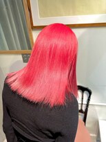 マニア(mania.)&nbsp;レッドカラー暖色カラーハイトーンカラートリプルカラーロング