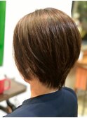 大船ショートヘア大人ショートボブ白髪ぼかしハイライト白髪染め