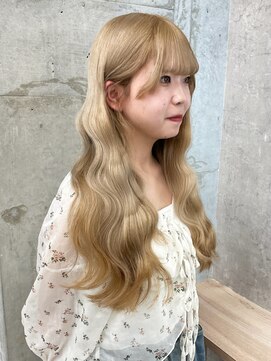 アロ 大阪梅田(alo) 【momoa】つやつやブロンドべージュ《ブリーチ/大阪梅田》