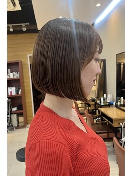 ガーデン 銀座(GARDEN) 大人ボブ/切りっぱなし/丸みボブ/前下がりボブ/ベージュ/銀座/秋