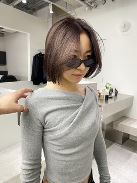 ステン(sten) 透明感ブラウンカラーミニボブ黒髪ボブ