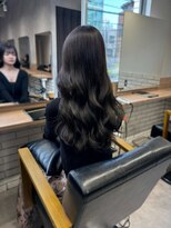 モク(mok)&nbsp;柔らかウェーブロング