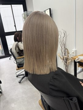 ウル 岡山駅店(ULu.) ハイトーンケアブリーチミルクティーベージュダブルカラー岡山駅