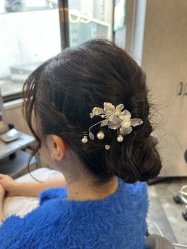 コートフィールエー(CO_T feel.a) 編み込みゆるふわシニヨン