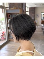 ヴィコロ(vicolo) 白髪ぼかし/グレージュ/ショート/ショートボブ/40代