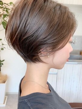 アイドットプラス 表参道(i.+omotesando) 前髪あり小顔つや髪顔まわり簡単スタイリングショートボブヘア